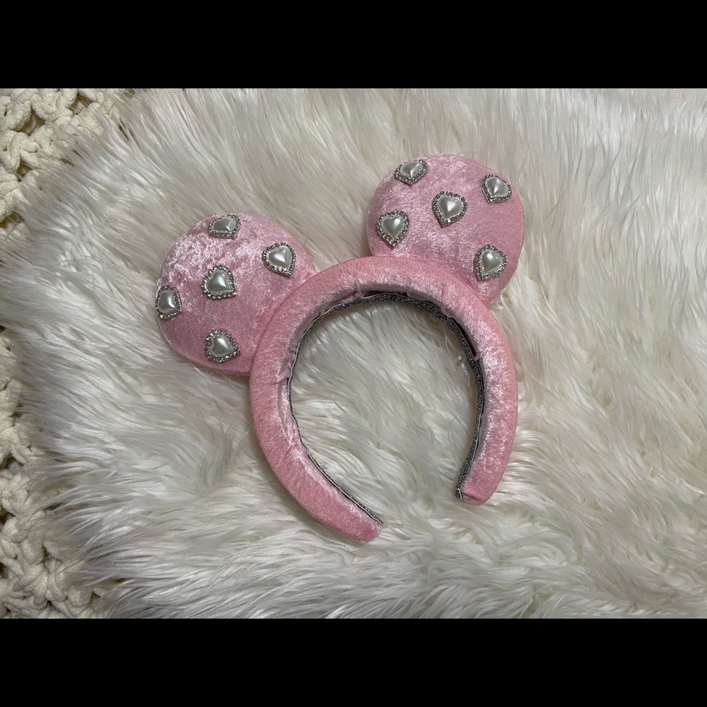 Gleam and glimmer padded heart Mickey ears